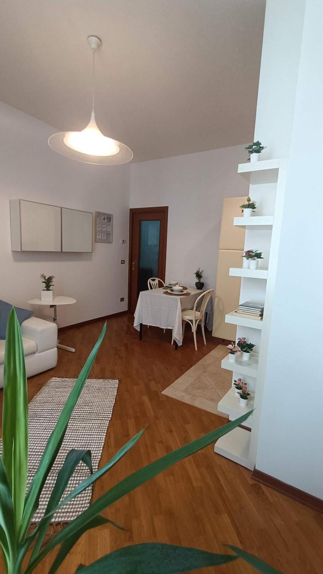 Loving My Rooms 2 - Delizioso Appartamento In Centro Gorizia Exterior foto